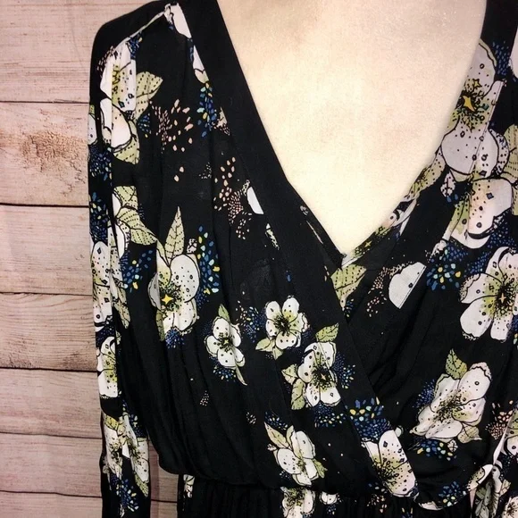 Free People Tuscan Dreams Tunic Top - Picture 5 of 6